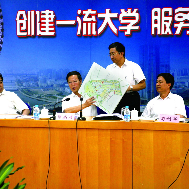 2011